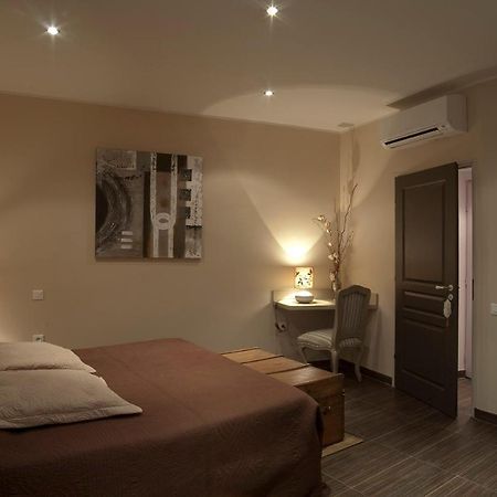 Bed & Breakfast Demeure Du Pareur Villeneuve-Minervois Exterior foto