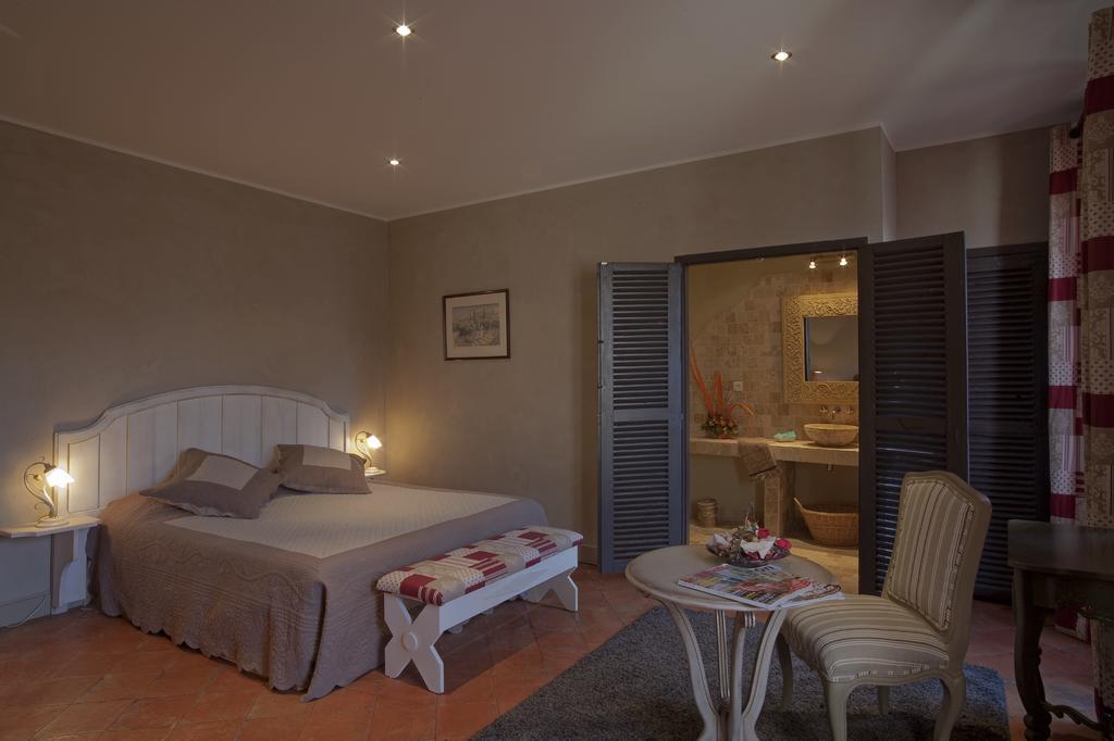 Bed & Breakfast Demeure Du Pareur Villeneuve-Minervois Exterior foto